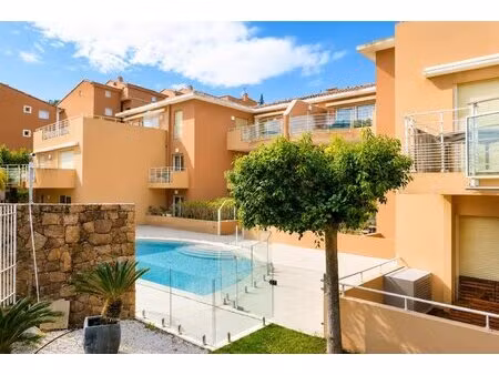 appartement élégant de 2 chambres à quelques pas de la plage  miramar / théoule-sur-mer