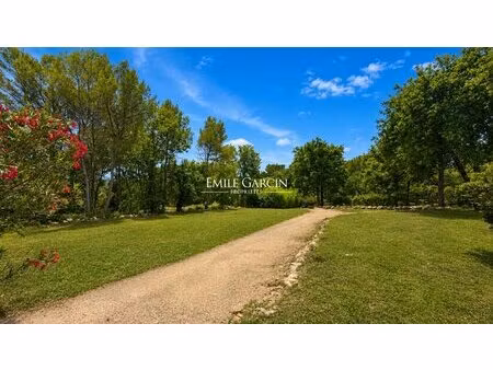 a vendre côte d'azur  mougins  superbe terrain plat  plein sud  calme  avec permis de...