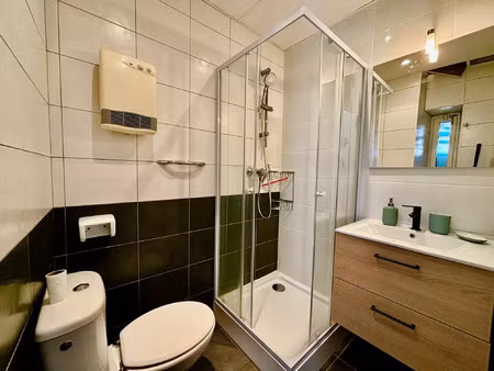 location appartement 1 pièce 20 m² à nice (06000)