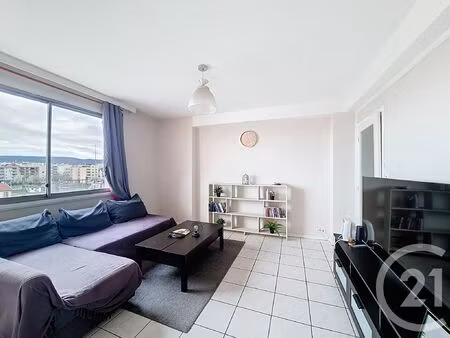 achat appartement 2 pièces 43m² clermont ferrand 63000