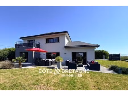 maison de luxe 4 chambres en vente à binic  bretagne