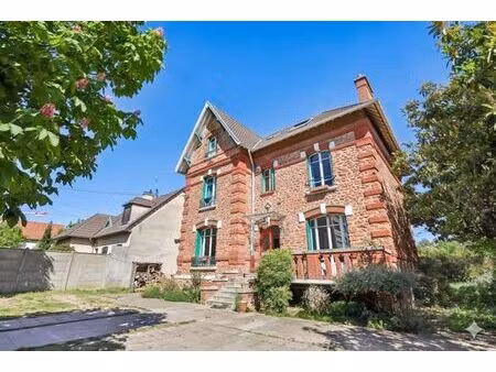 maison de luxe 7 chambres en vente à saint-maur-des-fossés  île-de-france