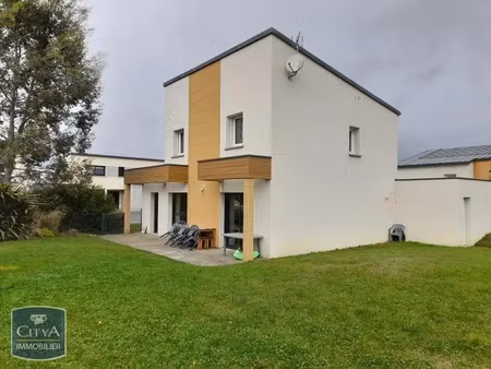 maison à louer 5 pièces 103.62 m² - trégueux (22) - 910€