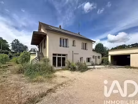 vente maison 8 pièces 230 m² à branges (71500)  185 000 €