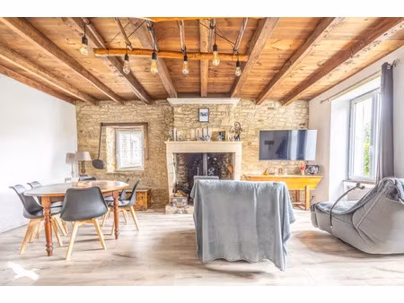 vente maison 4 pièces 111 m² à genouille (17430)  176 800 €
