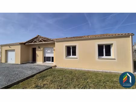 vente maison 5 pièces 111.97 m² à réaumur (85700)  183 500 €