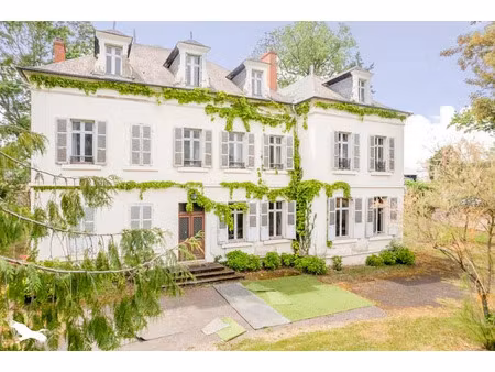 vente maison 13 pièces 344 m² à commentry (03600)  195 064 €