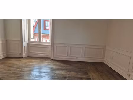 vente maison 6 pièces 200 m² à vitre (35500)  197 950 €