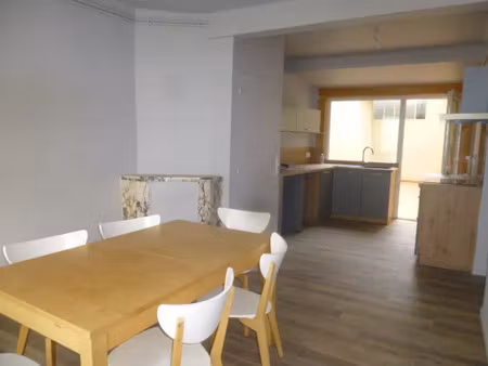 location appartement 4 pièces 91 m² à le puy-en-velay (43000)