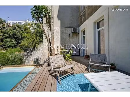 studio 5 pièces 125 m²