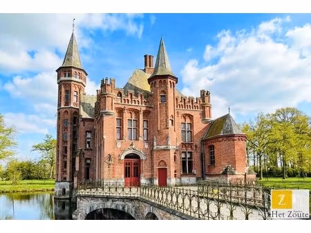 uitzonderlijk kasteel op enkele minuten van brugge
