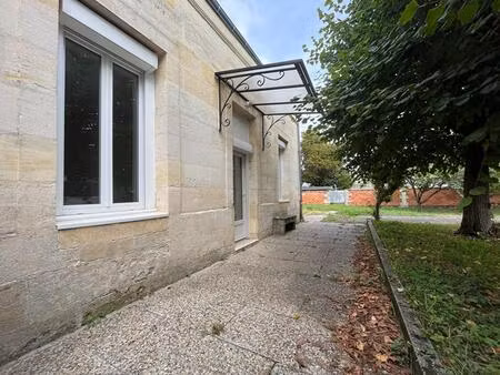 echoppe le bouscat 5 pièces 126 m2 sur une parcelle de 540 m2 avec garage et stationnement