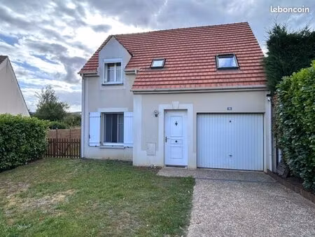 maison 4 pièces 90 m²