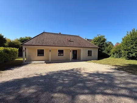 montigny sur loing à 200m de la gare sncf