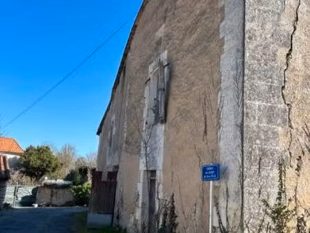 a vendre ancienne maison + terrain