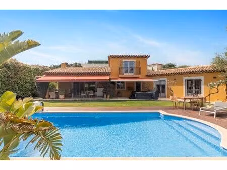 maison de 4 pièces de luxe en vente à golfe-juan  provence-alpes-côte d'azur