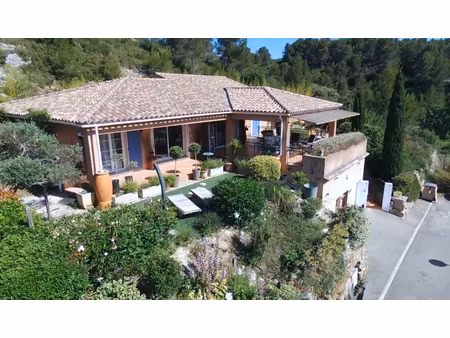 maison villeneuve les avignon 5 pièce(s) 221 m2