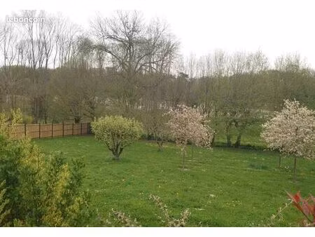 terrain 515 m² freneuse