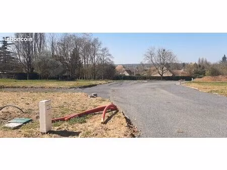 terrain 492 m² la guierche