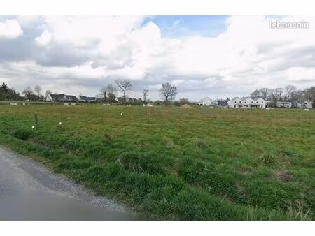 terrain 327 m² saint armel
