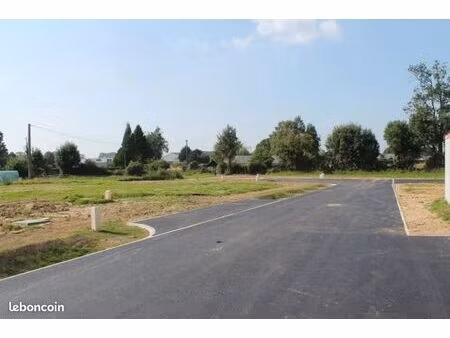 terrain 830 m² valliquerville