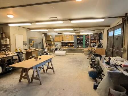 atelier artisanal