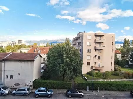 appartement type 2 - 41 m2 - renove