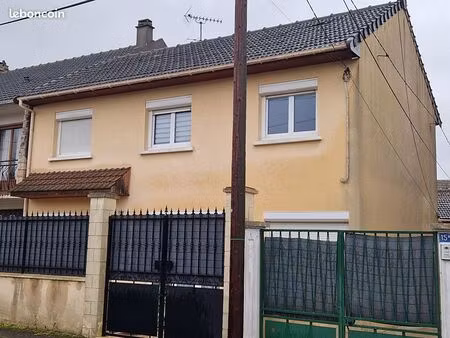 pavillon 5 pièces 90 m²