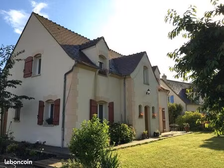 maison familiale 148 m² dans résidence calme  grand jardin 1625 m² entre étangs