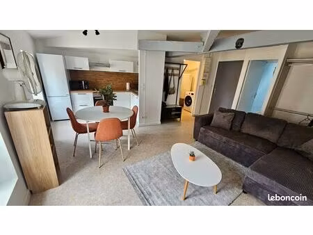 appartement meublé de 38 m² à louer - centre ville de riom