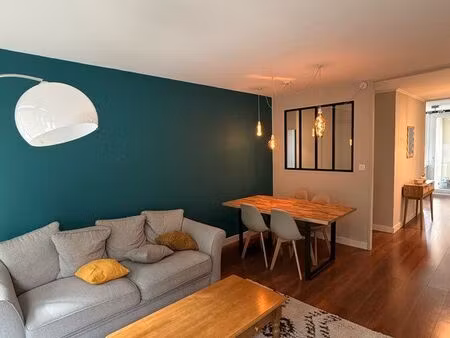 t3 meublé de 69 m² avec balcon  parking et cave – métro jolimont