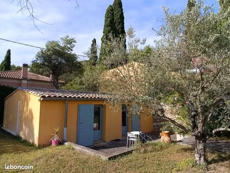 location maisonnette -t2 meublé : 1150 tcc / mois