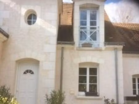 maison monts