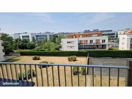 loue 57 m2 400 euro – proche de l’uco et ifepsa – angers (st léonard)