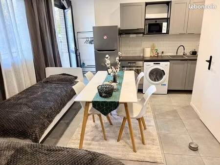 fully equipped studio with terrace near rer