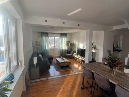 nouveauté à louer t3 meublé de charme avec garage  jardin privatif et balcon – metz devant