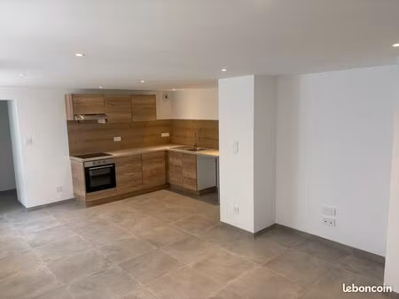location appartement 65 m²