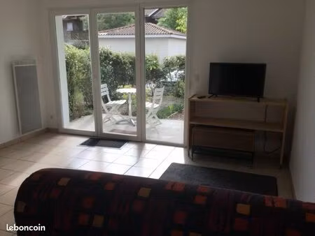 studio meublé tout confort au calme