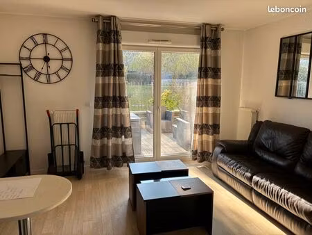 a louer superbe t2 41 m2 + terrasse de 57 m2