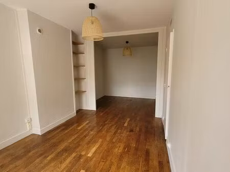 34m² - 2 pièces gare de vaise