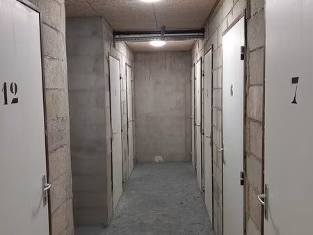 box 2.5m2