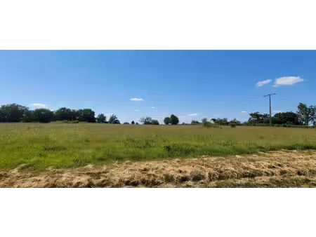 rare! idéal pour un beau projet de construction avec jolie vue dégagée!: 1 hectare dont en