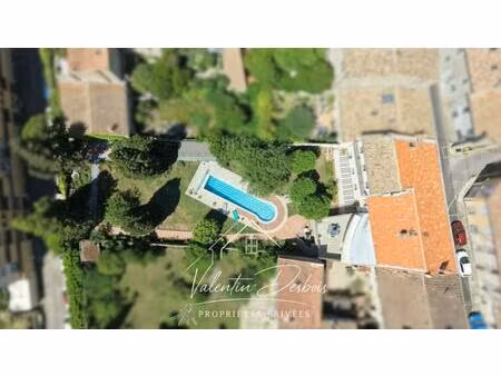 carcassonne - capucins - maison - piscine - potentiel location saisoniere