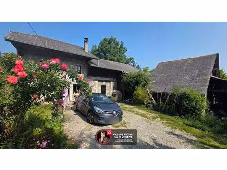 maison à rénover montagnole  82 m2 + grange