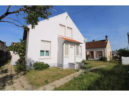 vente maison 5 pièces  77.13m²  la ferté