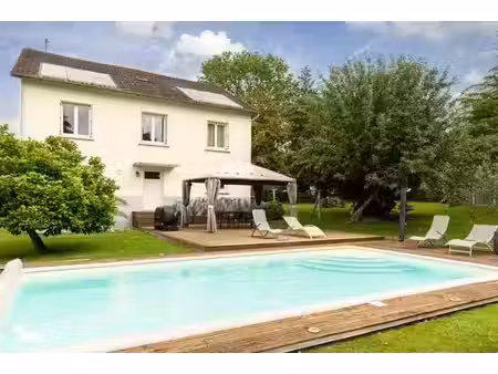 vente maison 8 pièces 200 m² à saint-yrieix-la-perche (87500)  250 000 €
