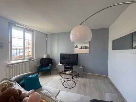 location maison 5 pièces 92m²
