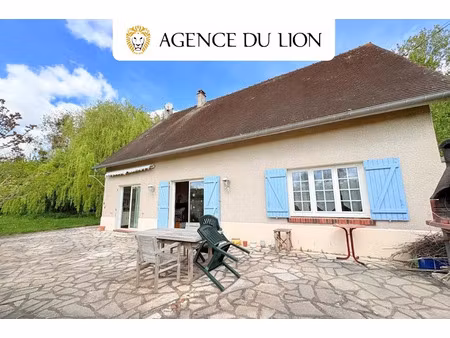 vente maison 7 pièces 180 m² à montreuil (28500)  299 000 €