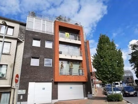 instapklaar appartement te asse-centrum