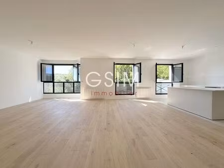 appartement de 7 pièces de luxe en location à garches  france